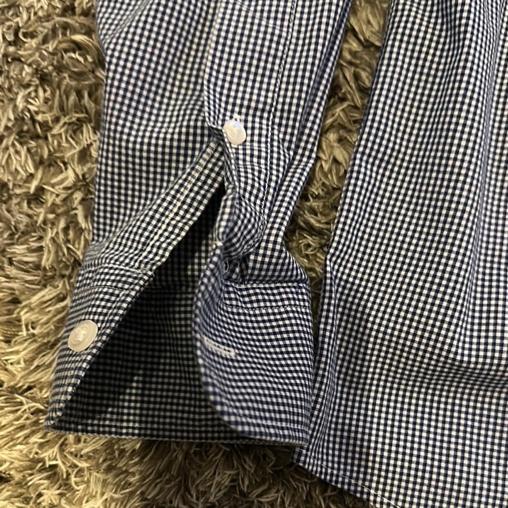 Old Navy Blue Casual Button Down Shirt - Picture 3 of 4